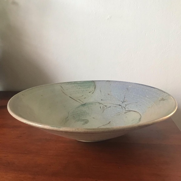 Large signed studio pottery ceramic bowl - Picture 3 of 4